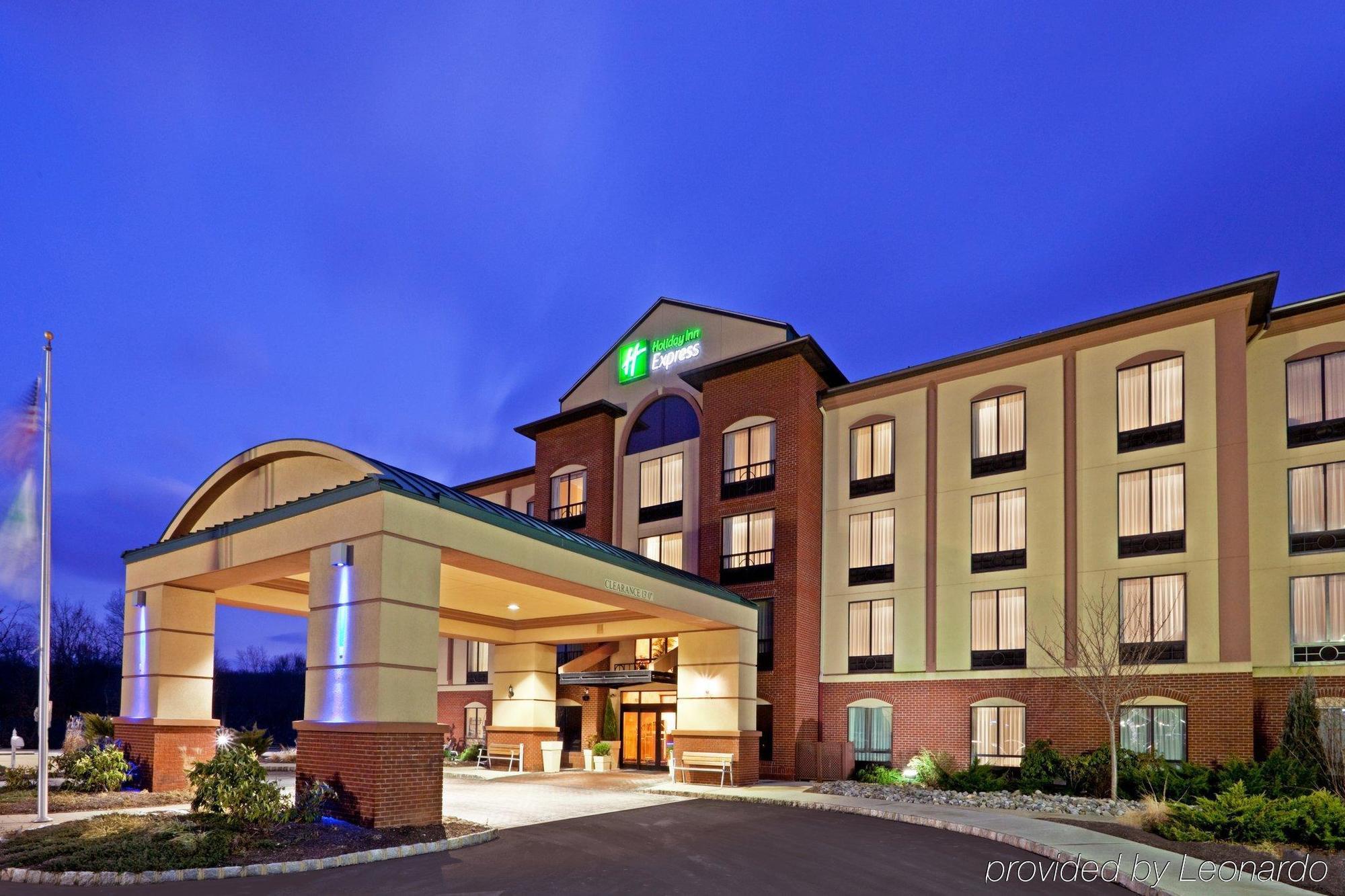 Fairfield Inn & Suites By Marriott Bridgewater Branchburg/Somerville Dış mekan fotoğraf